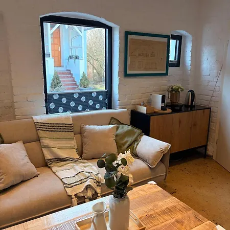 Gaestehaus Am Privatsee Biederitz