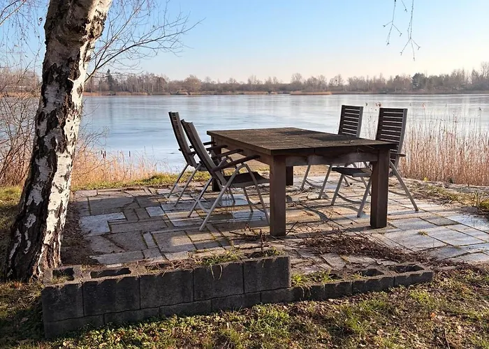 Gaestehaus Am Privatsee 아파트 *